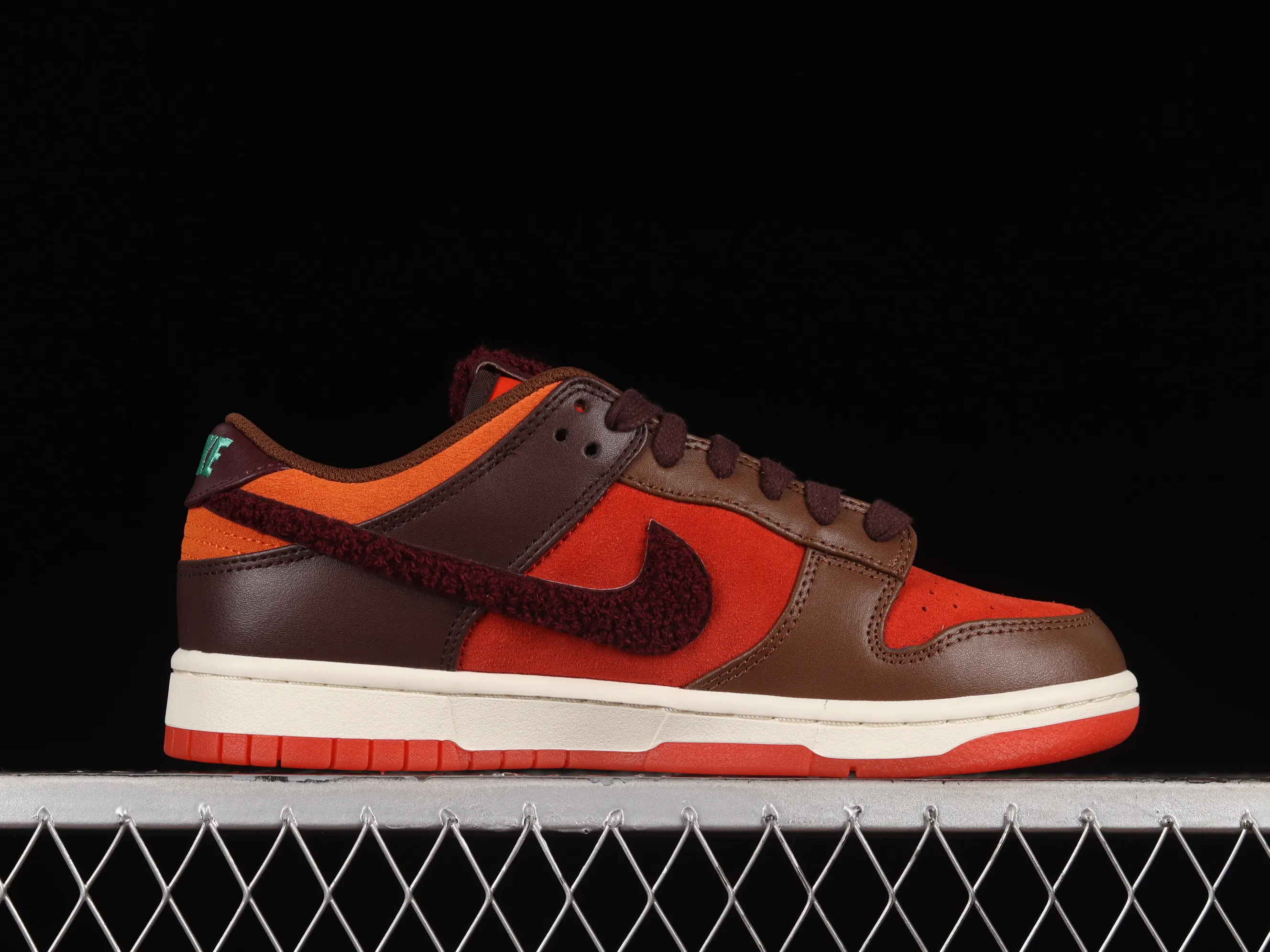 All Categories Nk SB Dunk Series Nk SB Dunk Low Low-top sneakers Nk Dunk Low "Year of the Rabbit" Year of the Rabbit limited edition Rabbit theme SB low-top sports and leisure sneakers FD4203-661